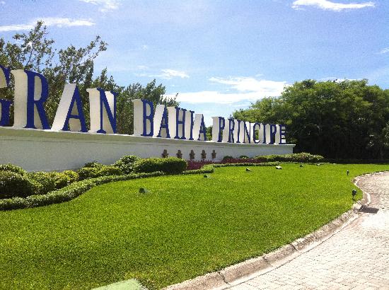 PUJ → Hotel Bahia Principe Esmeralda